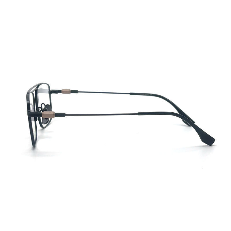 TD030 B2B A moldura de titânio favorita dos homens para estilo e conforto absolutos